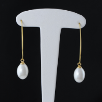 Boucle Créole et Perle Oeuf Blanche
