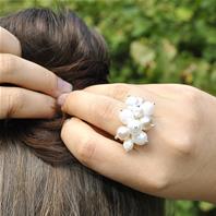 Bague en perles blanches jaune doré & argent rhodié Audrey (M)