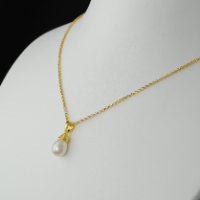 Elégant Pendentif Argent et sa Goutte Nacrée pl. Or