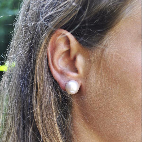 Boucles d'oreilles clips cabochons perles roses nacrées