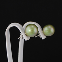 Boucle d'oreille Grosse Perle Vert Kaki