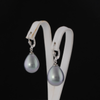 Dormeuse Perle Goutte Gris Nacré