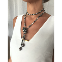 Long collier perles noires étoilées Audrey