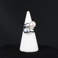 Bague Argent Rhodié Perles Nacrées Blanc et Gris