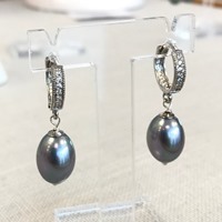 Créole Perle Grise - 2 bijoux en 1