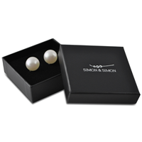 Petites boucles d'oreilles clous perles blanches nacrées