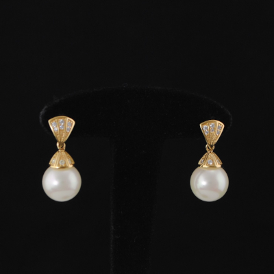Boucles D'oreilles Argentées Avec Perles Noires - Brillantes - Occasion En Très Bon état
